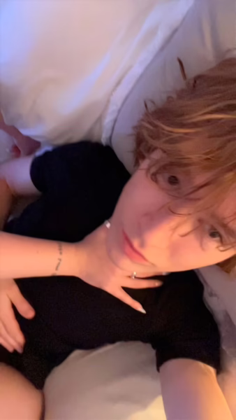 Post by pinksockzz: yellowgreenuntrueblackmamba