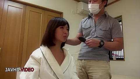 Kinky JAV Star Wakaba Onoue Shows Her Busty Charms with a Seductive Blowjob Skills
