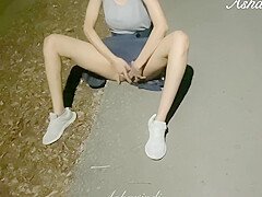 Petite teen 18+ Risky Public Squirting